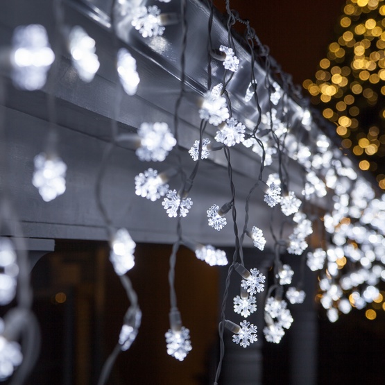 70 Cool White Snowflake LED Icicle Lights